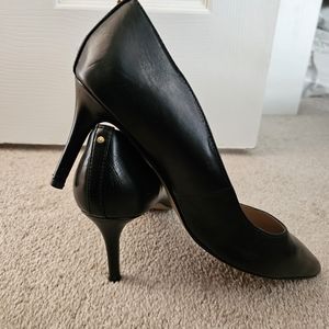 BCBGeneration black size 11 pumps